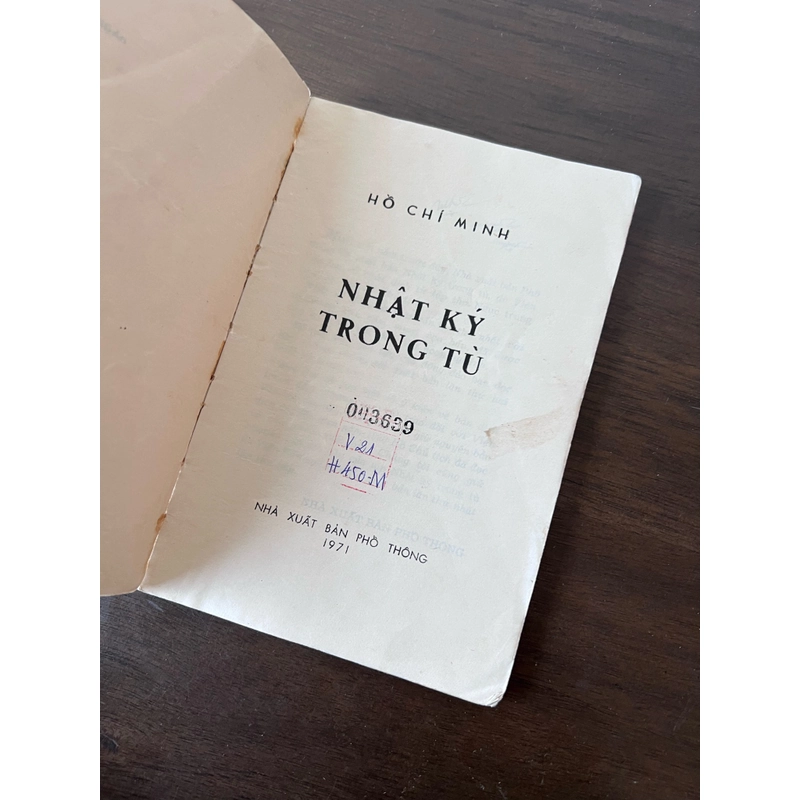 📖 Nhật ký trong tù (bản in 1971) 526046
