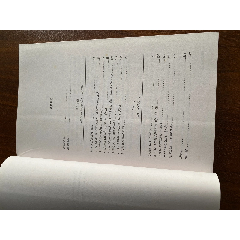 Khách hàng chưa phải là Thượng đế - Hal F. Rosenbluth & Diane Mcferrin Peters 537655