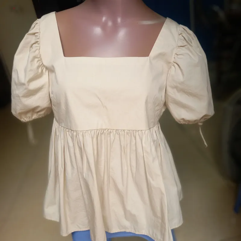 Áo váy thời trang, size M, màu kem, thời trang AMM chính hãng 1021029