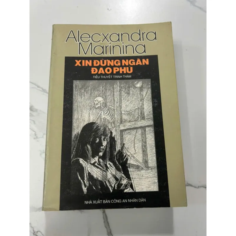Xin Đừng Ngăn Đao Phủ - AlecXandra Marinina 606834