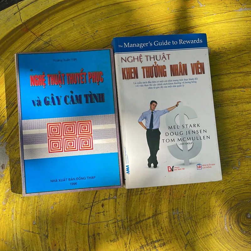 COMBO NGHỆ THUẬT KHEN THƯỞNG NHÂN VIÊN & NGHỆ THUẬT THUYẾT PHỤC VÀ GÂY CẢM TÌNH 735752