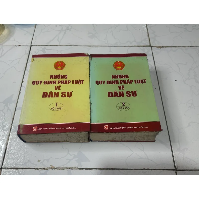  Những quy định pháp luật về nhân sự  (xb năm 9x) 717856