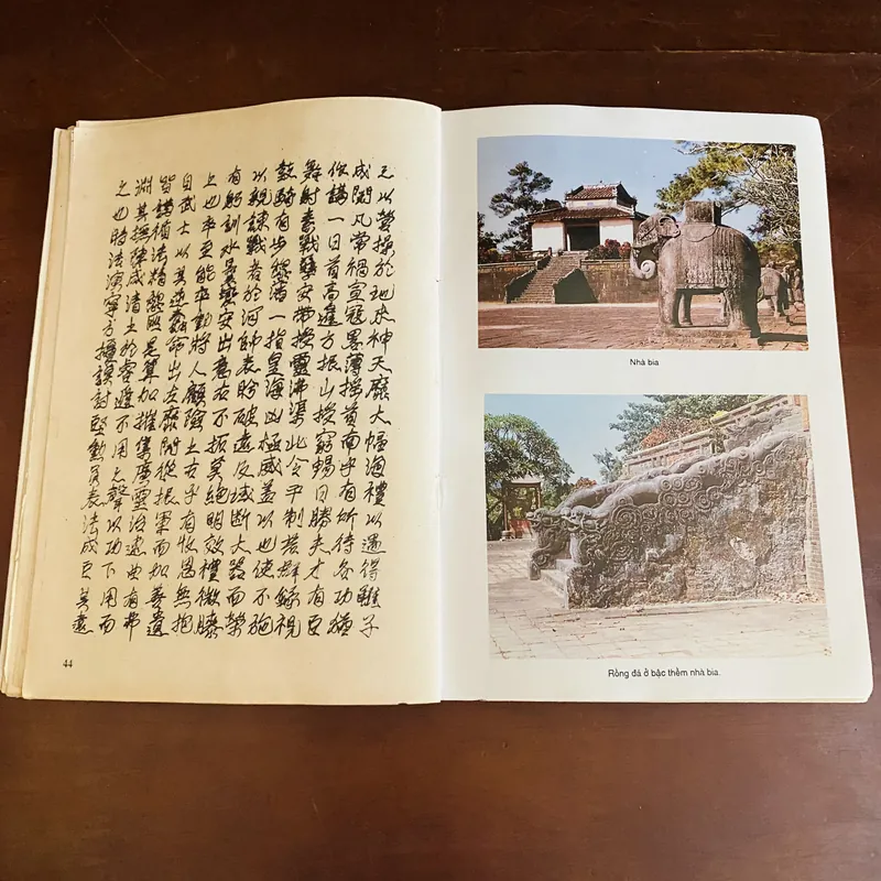 Lăng của hoàng đế Minh Mạng  695558