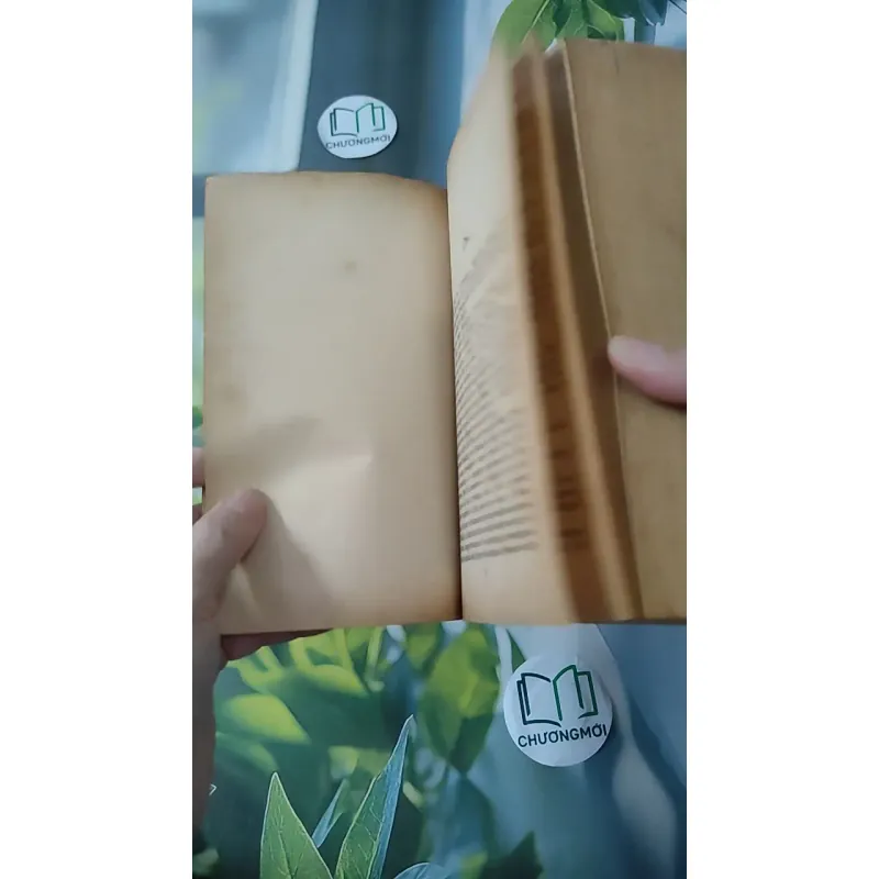 [MIỄN PHÍ BỌC SÁCH] [XƯA] Detective (1998) - Arthur Hailey 1027513