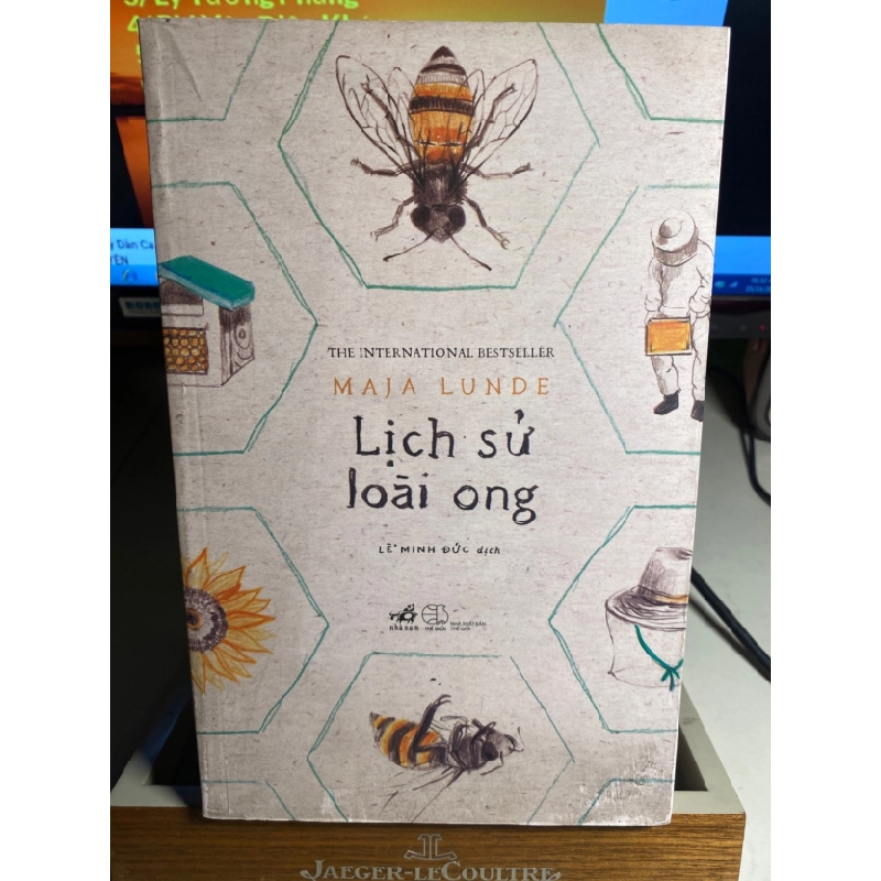 [Phiên Chợ Sách Cũ] Lịch Sử Loài Ong 2019 - MAJA LUNDE 0506 468431
