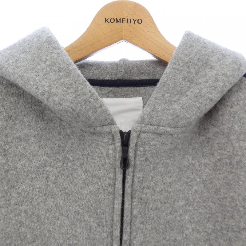 Áo khoác one gravity - Hàng hiệu Authentic 892540