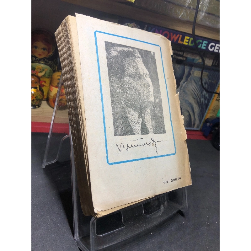 Trông chết ... cười ngạo nghễ 1986 mới 50% ố vàng tróc gáy V TiTop HPB0906 SÁCH VĂN HỌC 915011