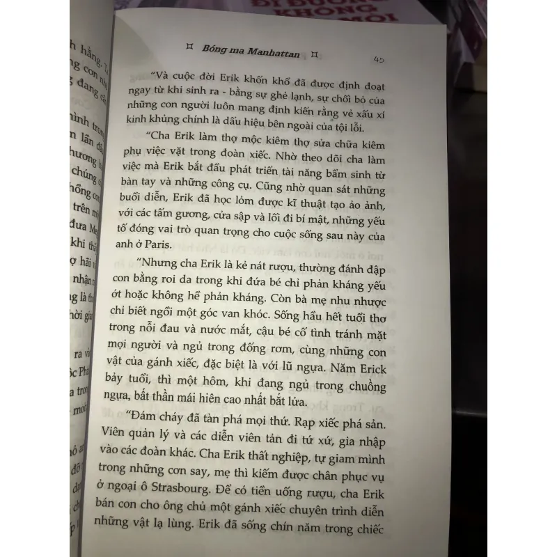 Bóng ma Manhattan - Frederick Forsyth 1021759