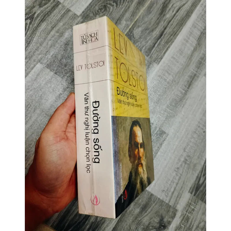 ĐƯỜNG SỐNG - LEV TOLSTOI  717998