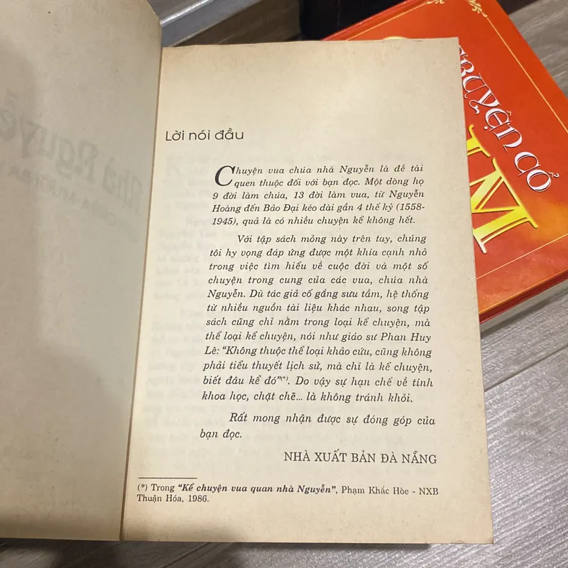 NHÀ NGUYỄN - CHÍN CHÚA, MƯỜI BA VUA (XB 2002) 699282