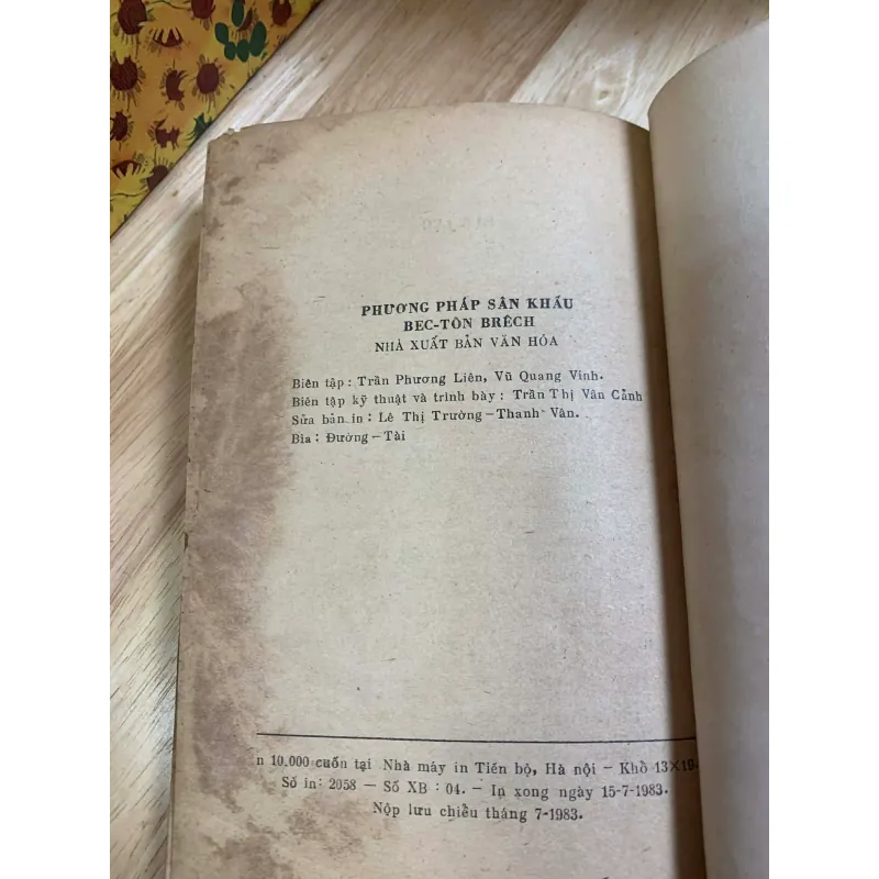 Phương Pháp Sân Khấu Bentôn Brêch - Đình Quang 927973