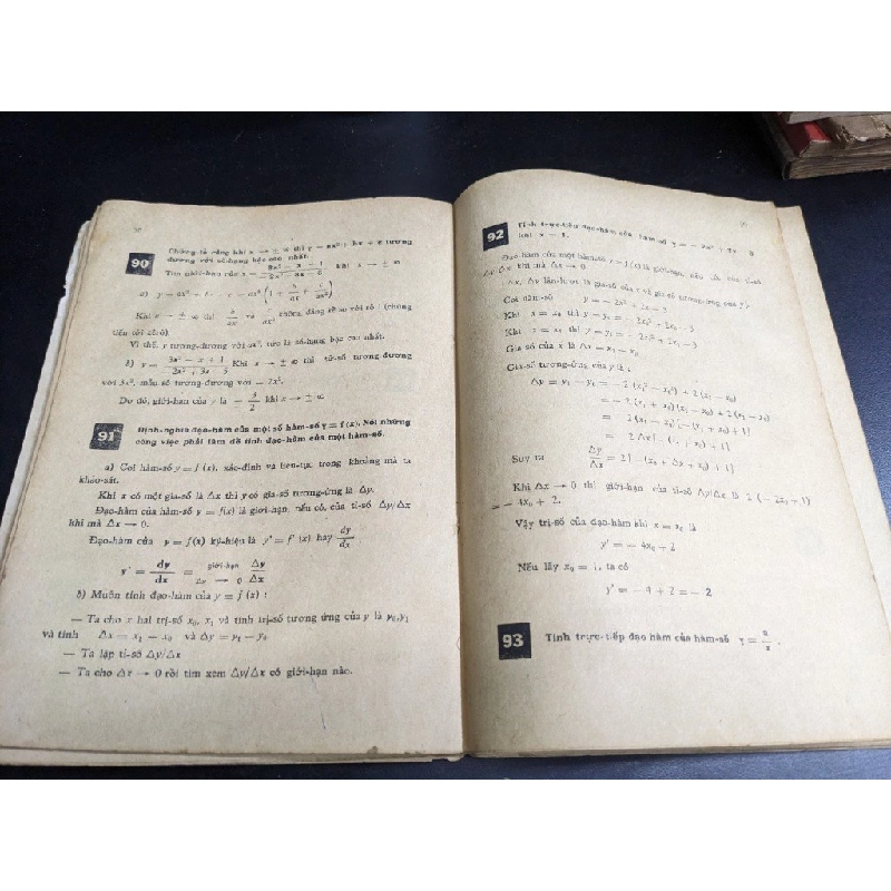 Câu hỏi giáo khoa Toán Tú Tài 1, B - Nguyễn Văn Phú 396041