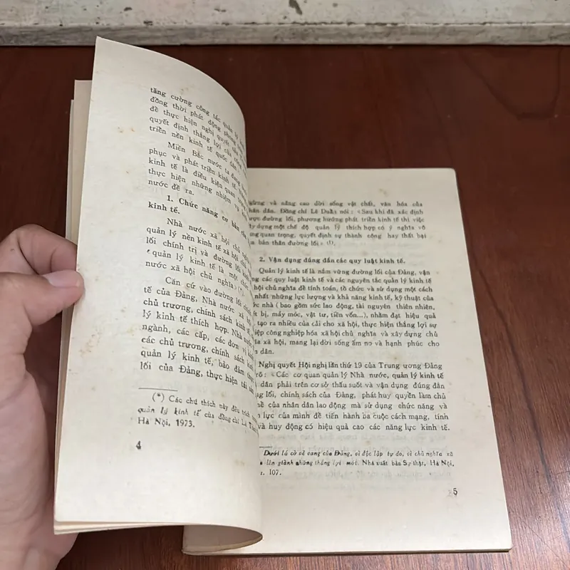 II Sách Xưa: Quản Lý Kinh Tế - Vũ Huấn Học - 1975 602649