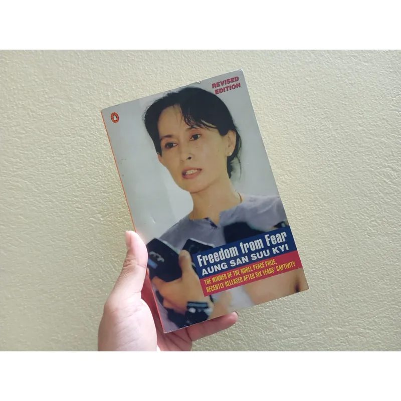 Freedom from fear, sách ngoại văn tiếng Anh english book  735999