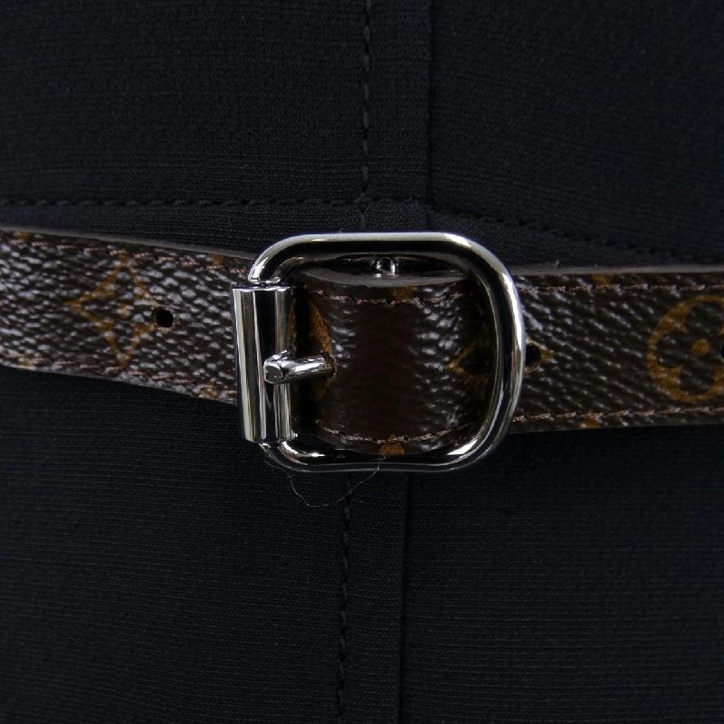 Đầm không tay LOUIS VUITTON FHDR24QRL - Hàng hiệu Authentic 817511