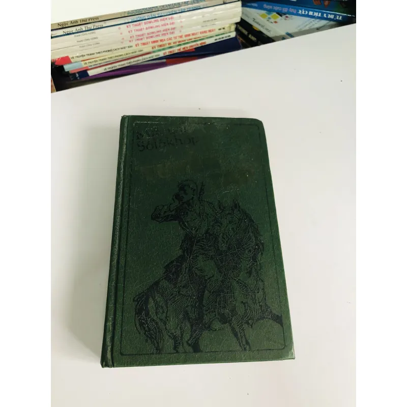 MIKHAIN SÔLÔKHỐP TUYỂN TẬP  603491