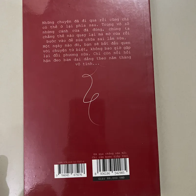 Đã qua chẳng vãn hồi chỉ cần bước tiếp thôi 572538