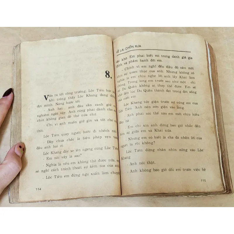 VỀ LẠI CHỐN XƯA - Tiểu thuyết lãng mạn Việt Nam xưa, tác giả Ngọc Tuyết 703531