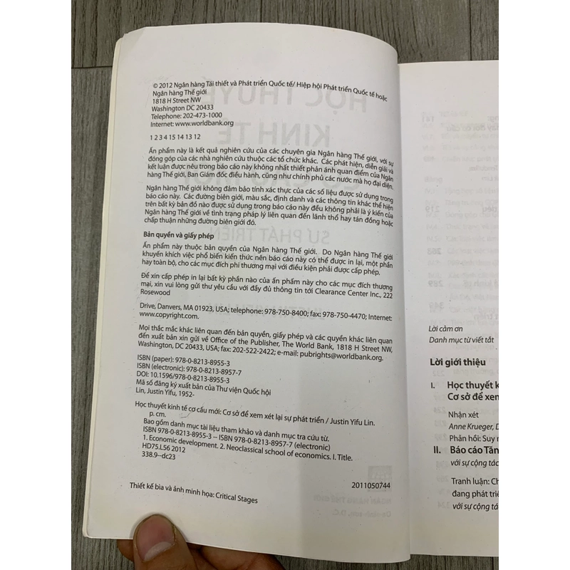 Học thuyết kinh tế cơ cấu mới - Justin Yifu Lin. 1b1 551564