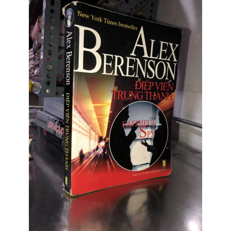 Điệp viên trung thành - Alex Berenson 971457