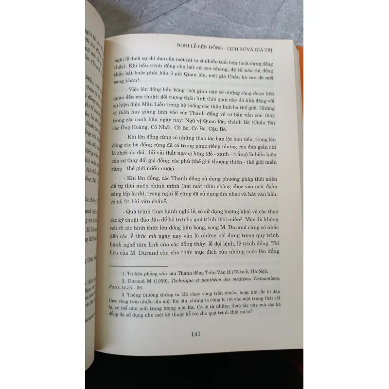 NGHI LỄ LÊN ĐỒNG LỊCH SỬ VÀ GIÁ TRỊ - NGUYỄN NGỌC MAI 789855