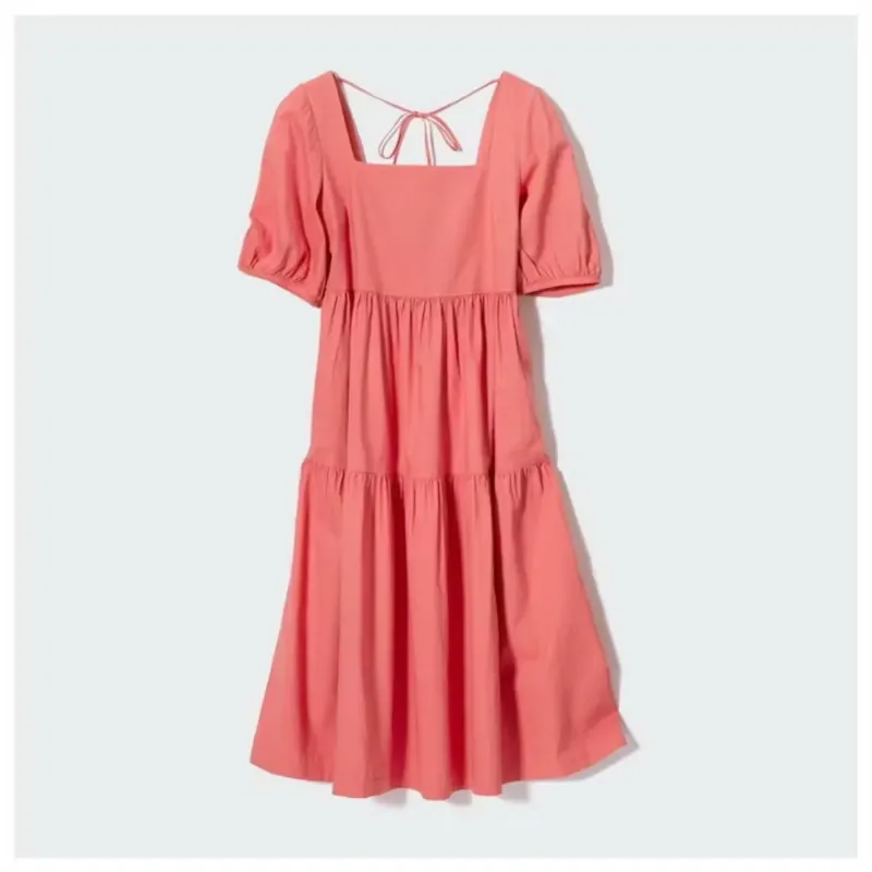 Đầm nữ cổ chữ U xinh xắn của Uniqlo 571799