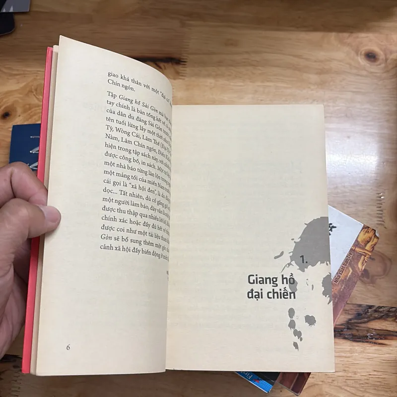 II Tựa Sách: Giang Hồ Sài Gòn - Vũ Quang Hùng - 2012 700992