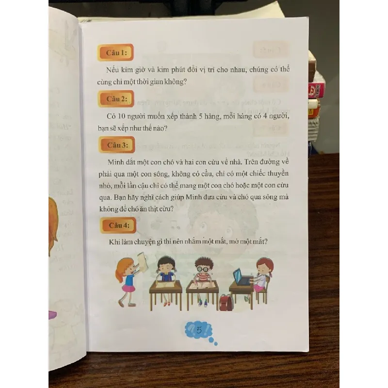 Hỏi- đáp nhanh như chớp- Hoàng Ngân 598624