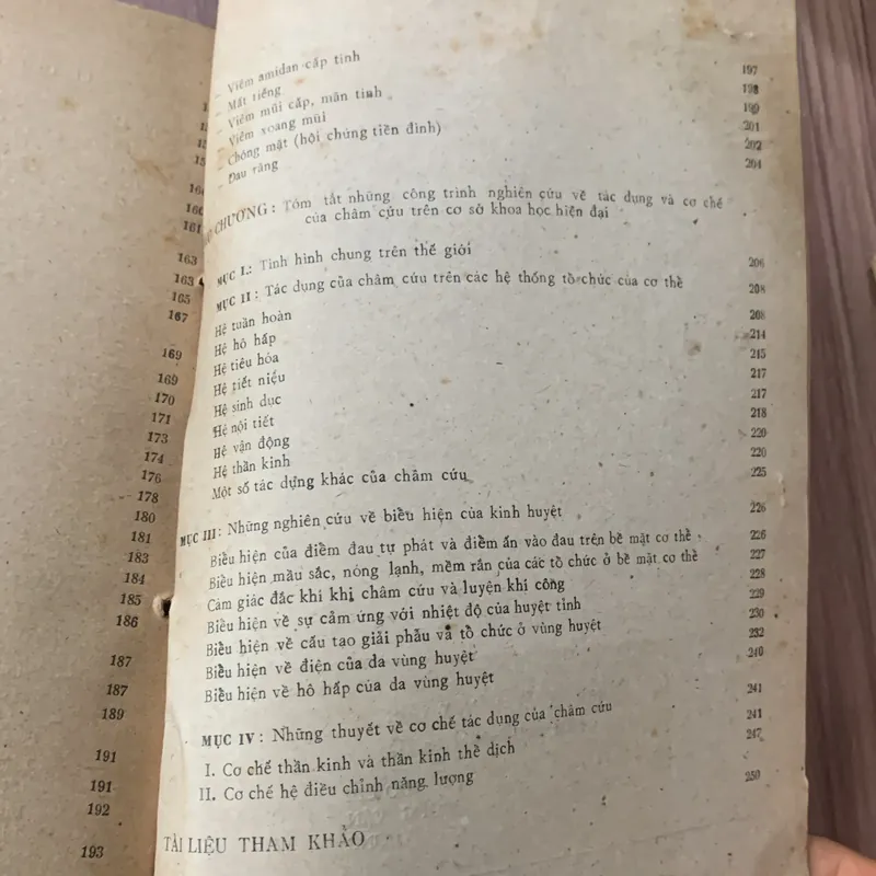 Châm cứu học, Viện Đông Y, tập 2 608234