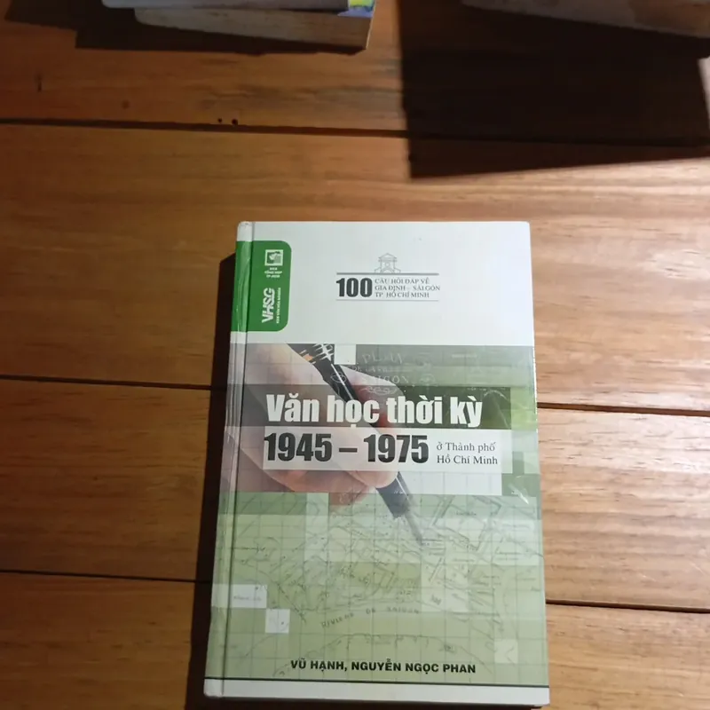 Văn Học thời kỳ 1945 - 1975 ở Thành phố Hồ Chí Minh  568309