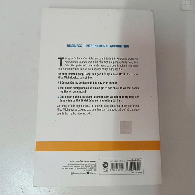 Dòng tiền gắn liền lợi nhuận - Profit First - Mike Michalowicz 542078