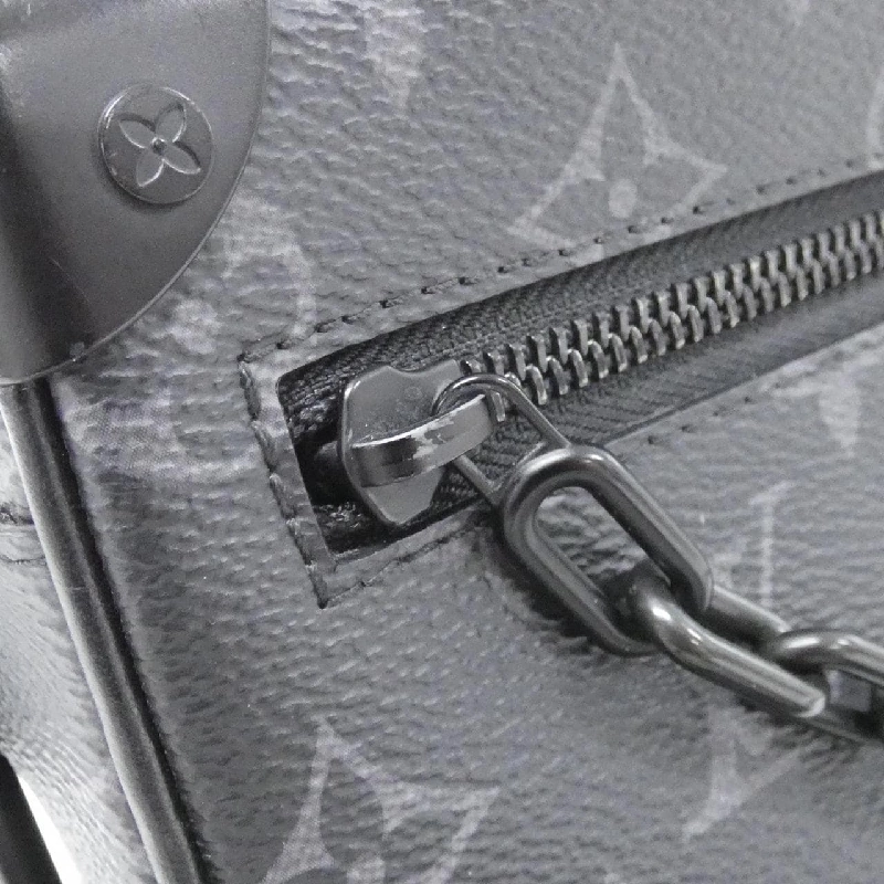 Túi xách vai Louis Vuitton Monogram Eclipse Mini Soft Trunk M44735 610708