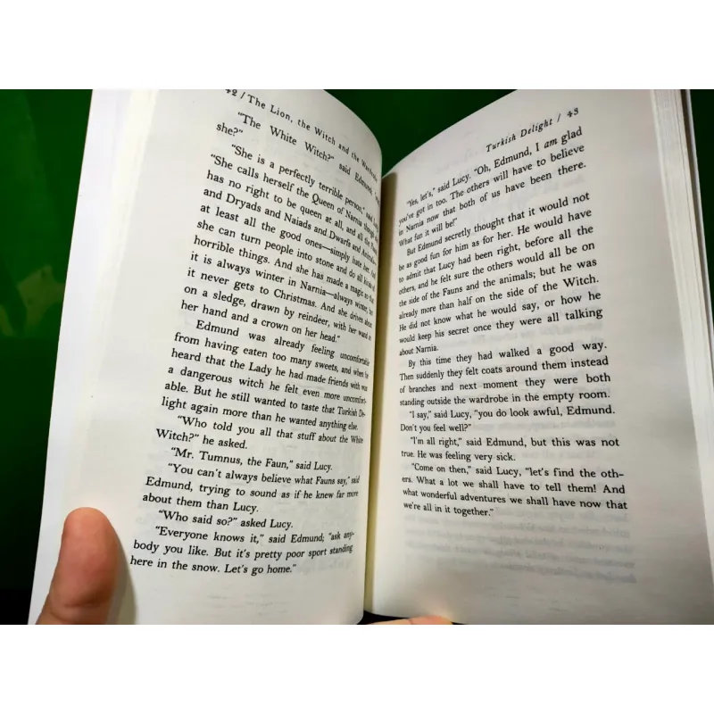 The Chronicles of Narnia  - 7 quyển 745217