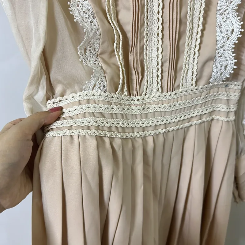 Váy phối ren hàng thiết kế 971023