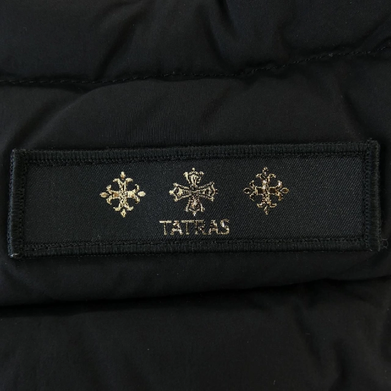 TATRAS LTAT23A4900-D Áo gile - Hàng hiệu Authentic 811624