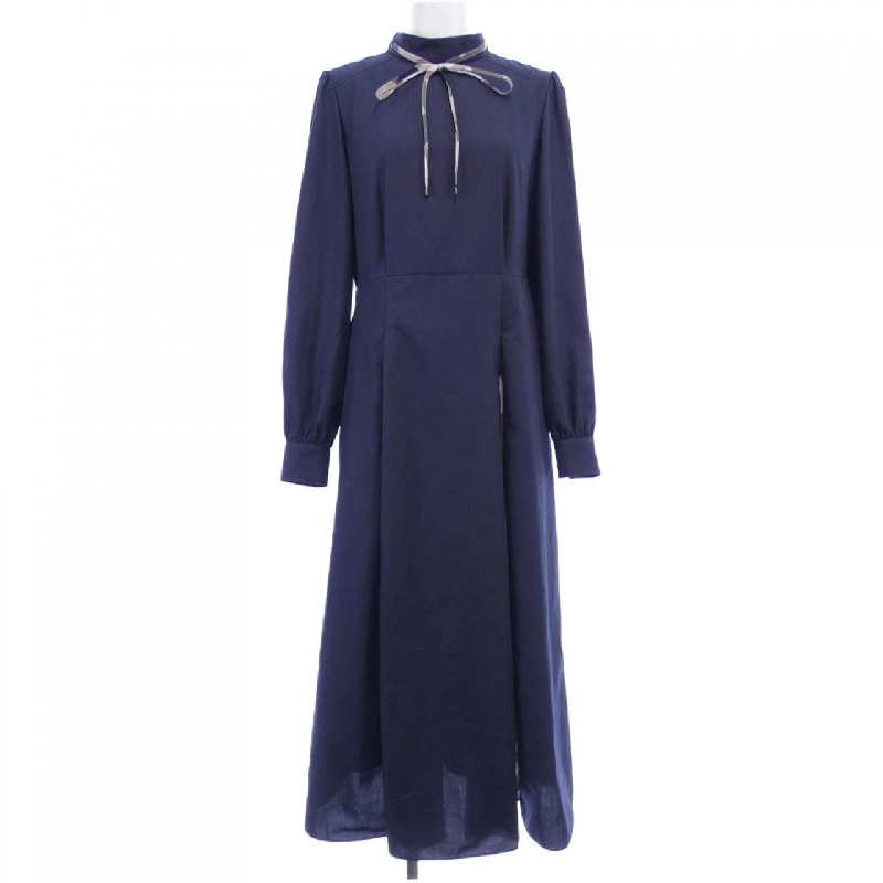 【Mã giảm giá】Blue Label Crestbridge BLUE LABEL CRESTBRIDGE Váy 651000