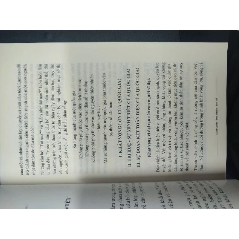 Tầm Nhìn Thay Đổi Quốc Gia Mohammed Bin Rashid Alo Maktoum mới 80% bẩn bìa 2020 HCM0405 914223
