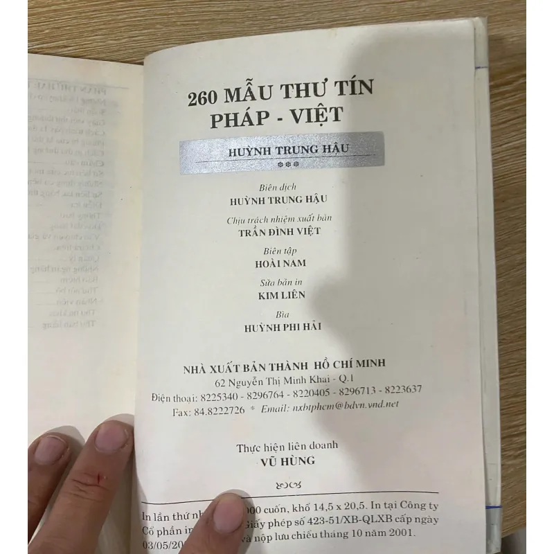 260 mẫu thư tín Pháp - Viêt 1010827