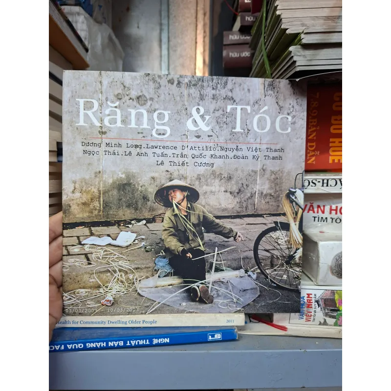 Răng và tóc  1001725