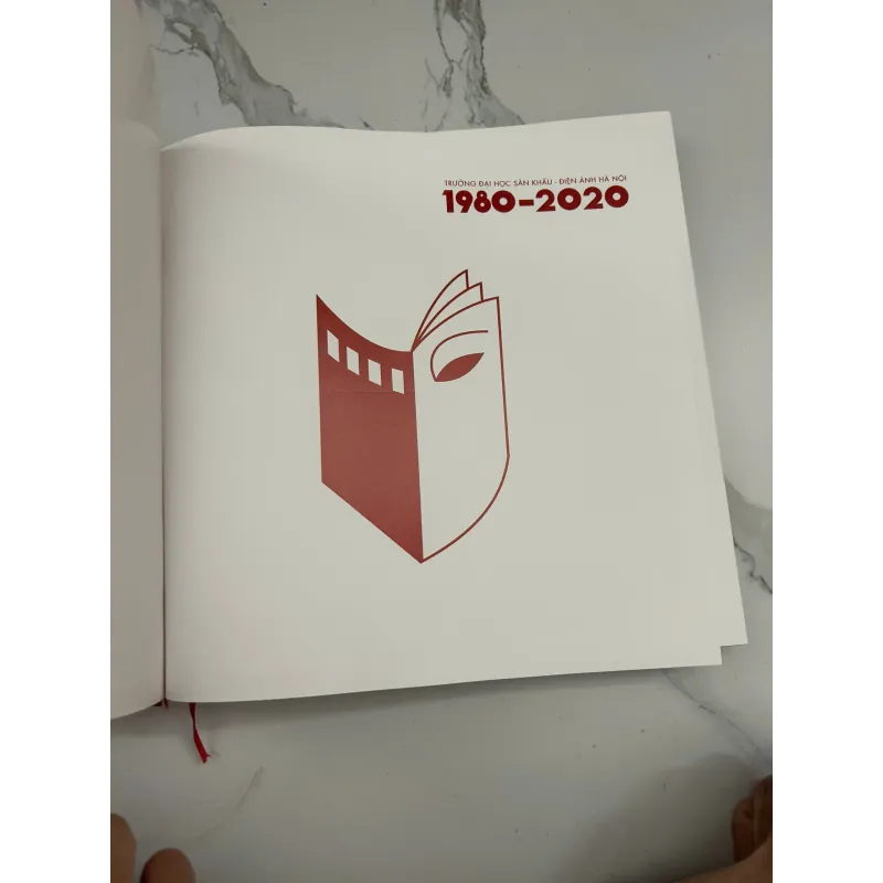 40 NĂM Trường Đại học Sân khấu - Điện ảnh Hà Nội 1980-2020 - Trường ĐH SKĐA Hà Nội 1044097