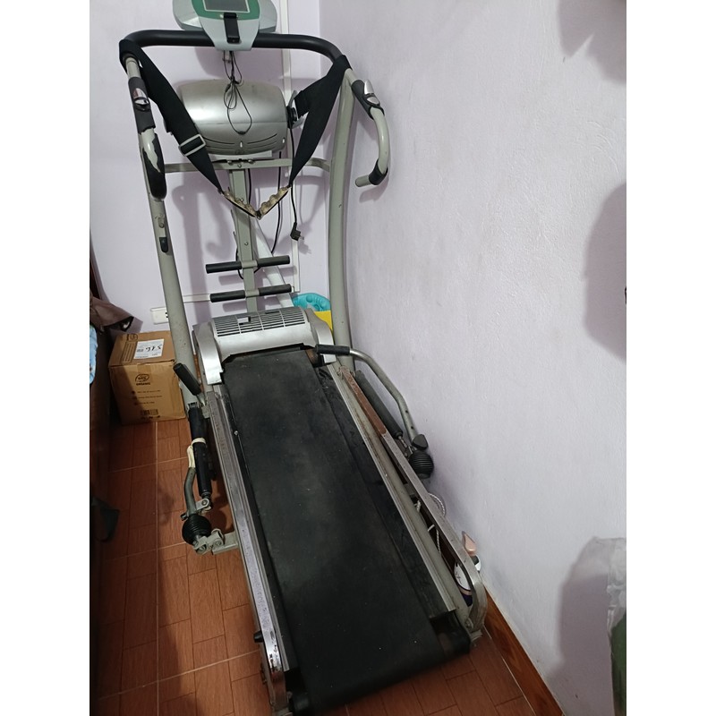 Máy tập chạy bộ cơ cũ 150600