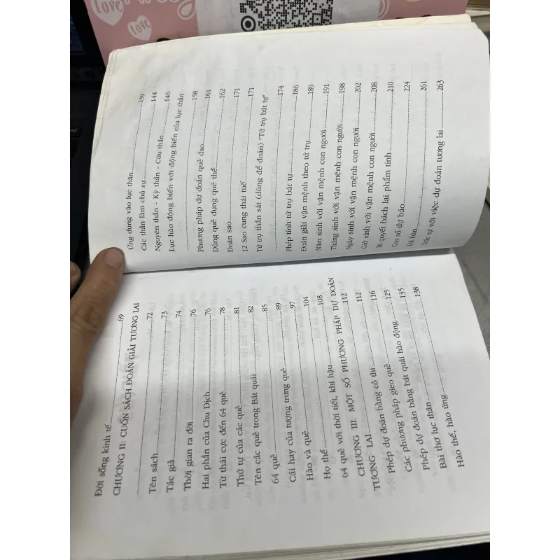 KHOA HỌC VỚI ĐOÁN GIẢI TƯƠNG LAI của Lê Giảng. 977479