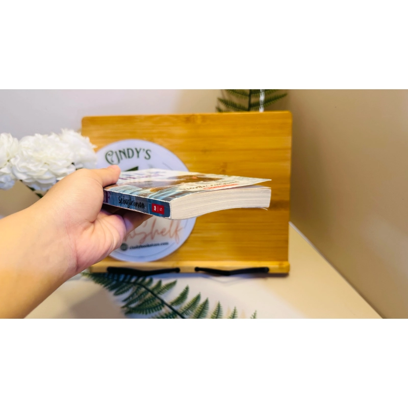 [Sách tiếng Anh 2hand] Like new 90% - My Otter Half - Michelle Schusterman 493336