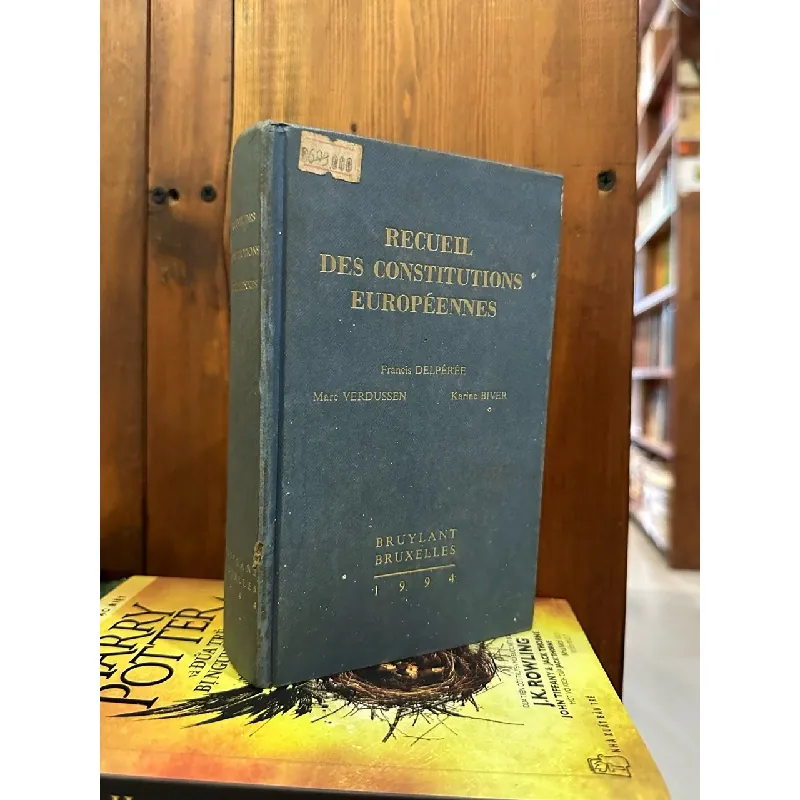 Recueil des constitutions Européennes 609206