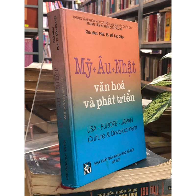 MỸ ÂU NHẬT VĂN HÓA VÀ PHÁT TRIỂN 451729