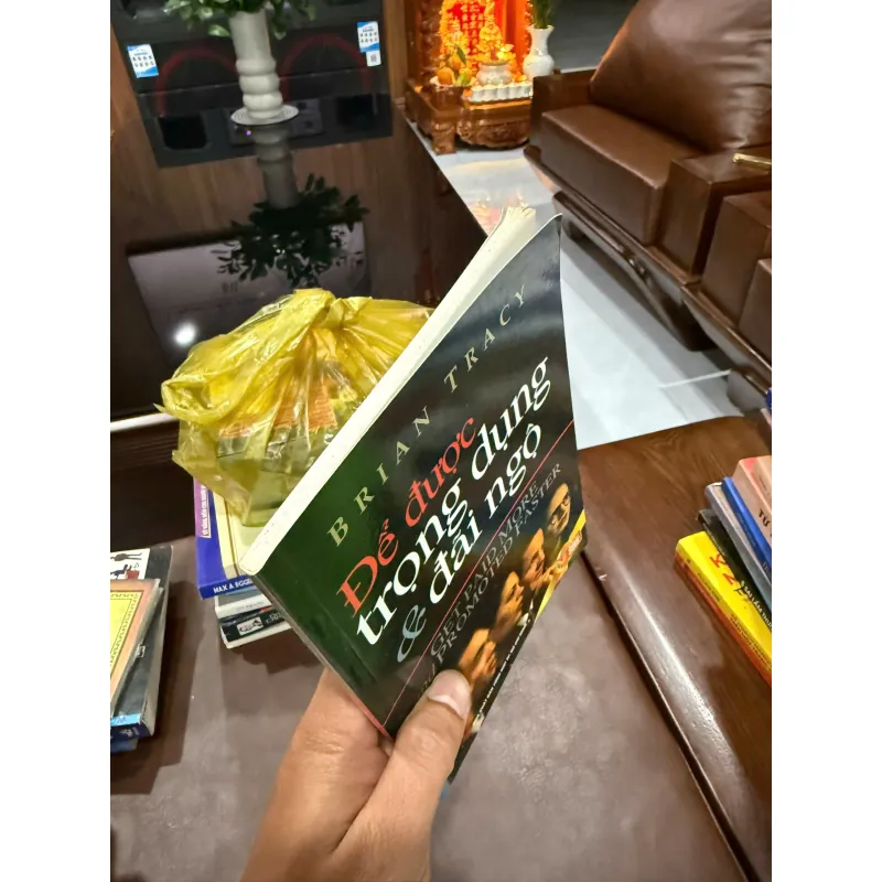 DỄ ĐƯỢC TRỌNG DỤNG & ĐÃI NGỘ – BRIAN TRACY- K5 1032923