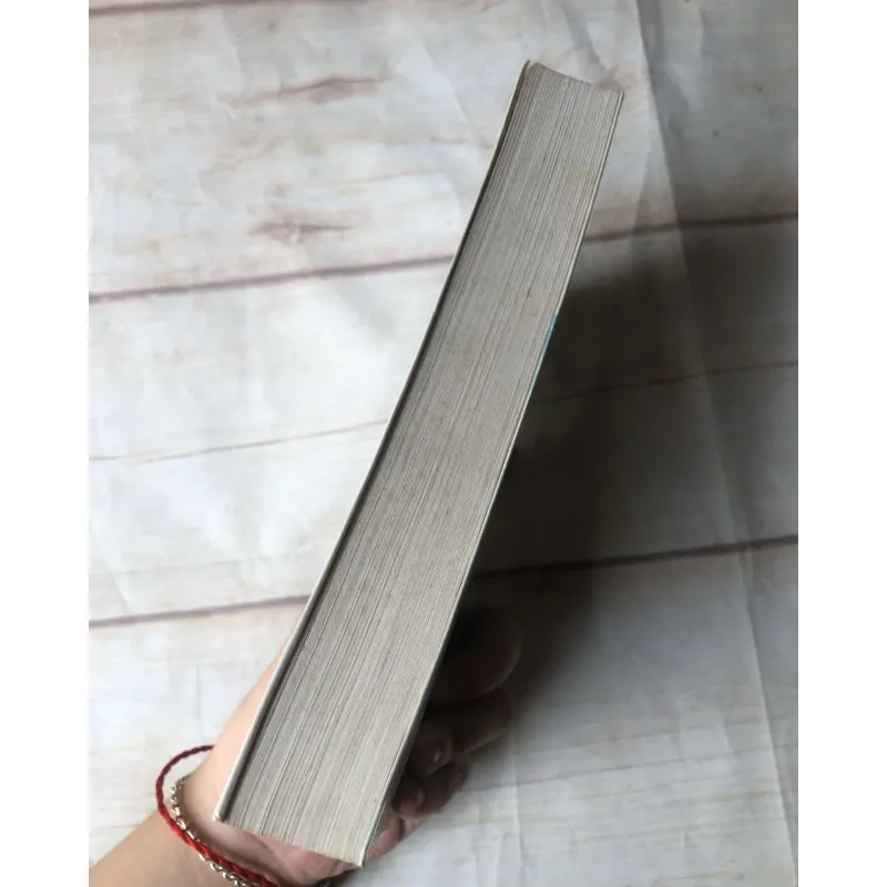 Cá Voi Và Hồ Nước - Thái Trí Hằng 757054