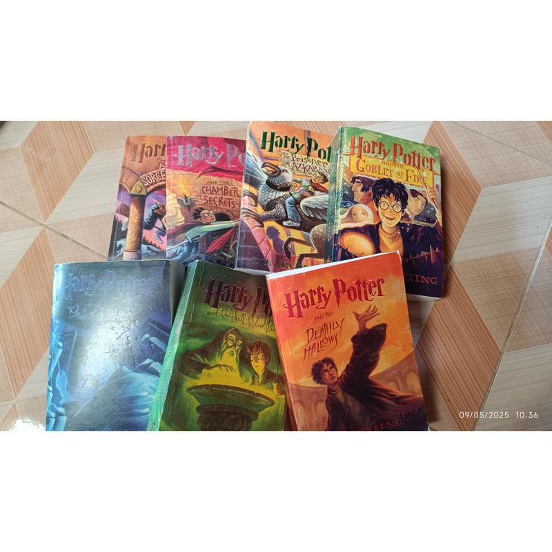 The Complete Collection Of Harry Potter 7 books 548925