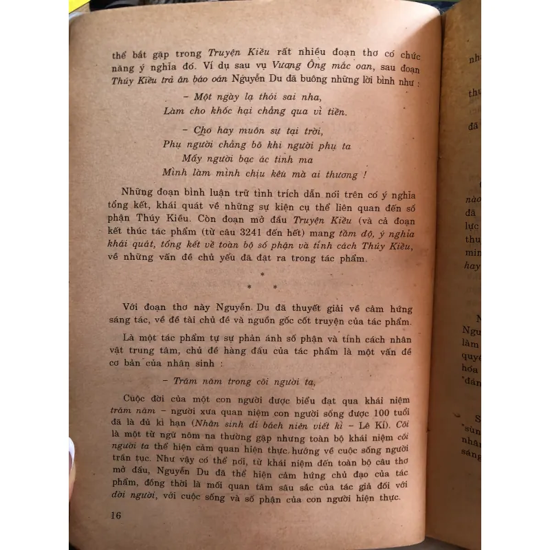 Giảng văn Truyện Kiều - Đặng Thanh Lê 1001722