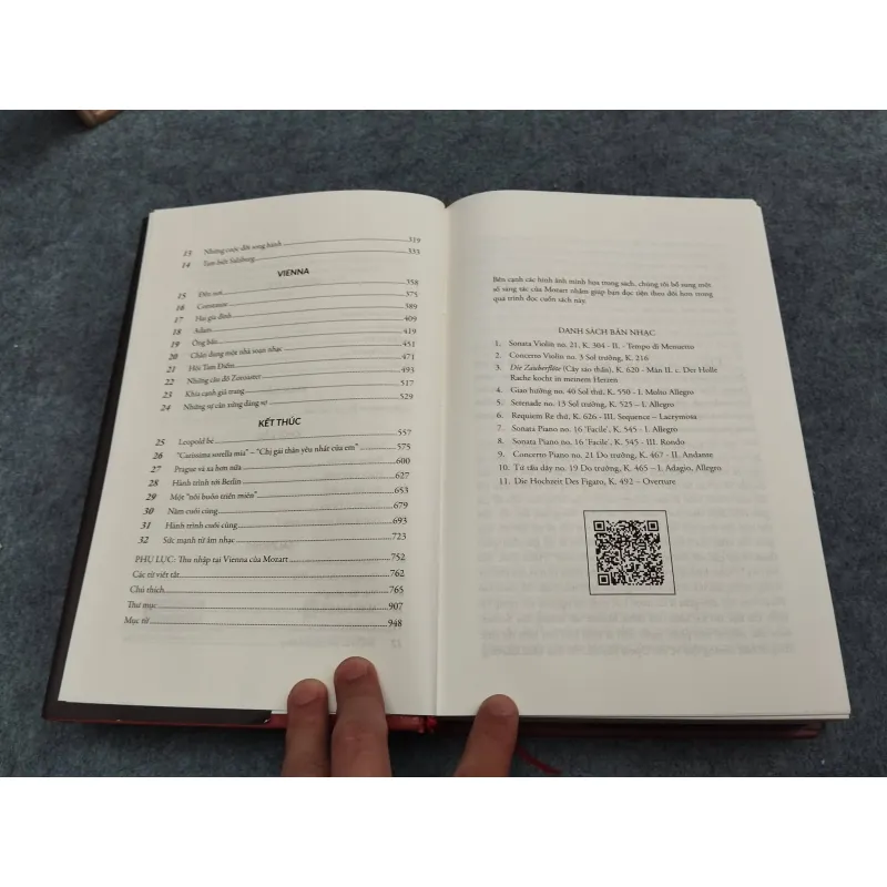 MOZART - MAYNARD SOLOMON 936831